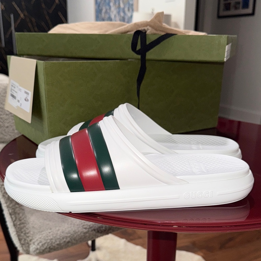 Mens Gucci Slides White, NWT, box dust bags, tissue paper - size 12